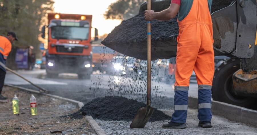 Why Consider a Career in Asphalt Paving?
